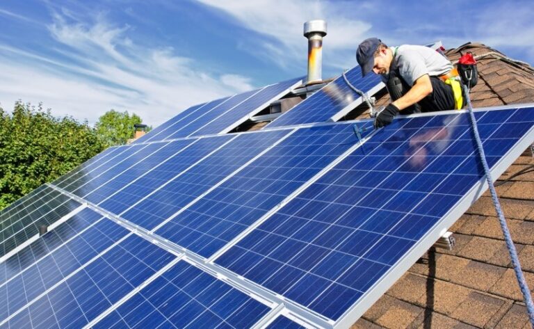 5 Factors to Consider When Installing a Home Solar System